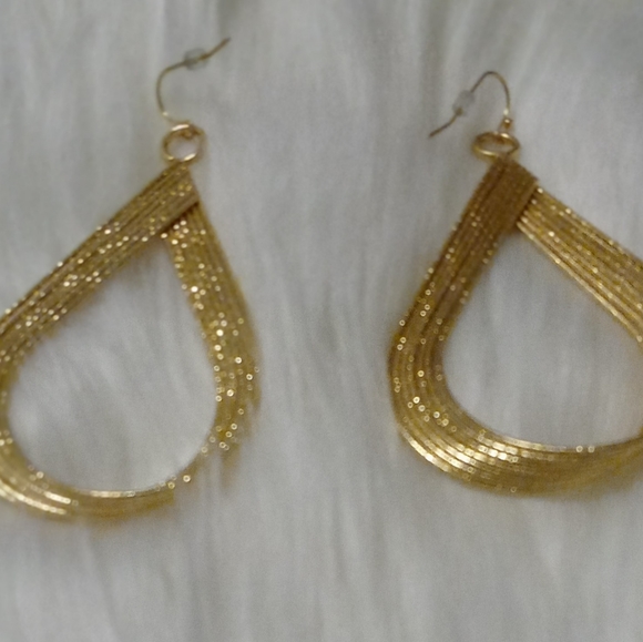 Woman earring - Picture 1 of 3